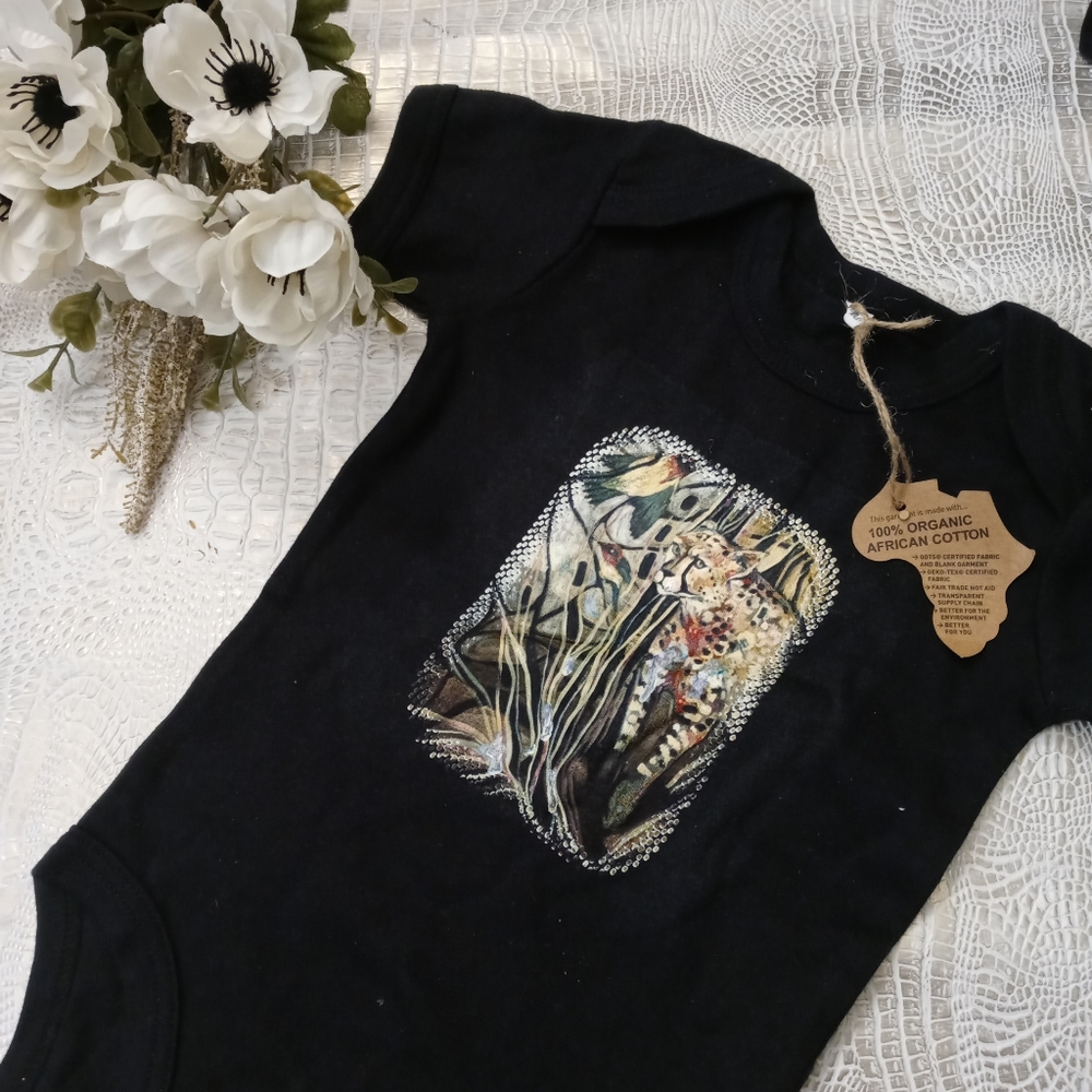 BOGO🆓 | NWT 100% Organic African Cotton Onesie
